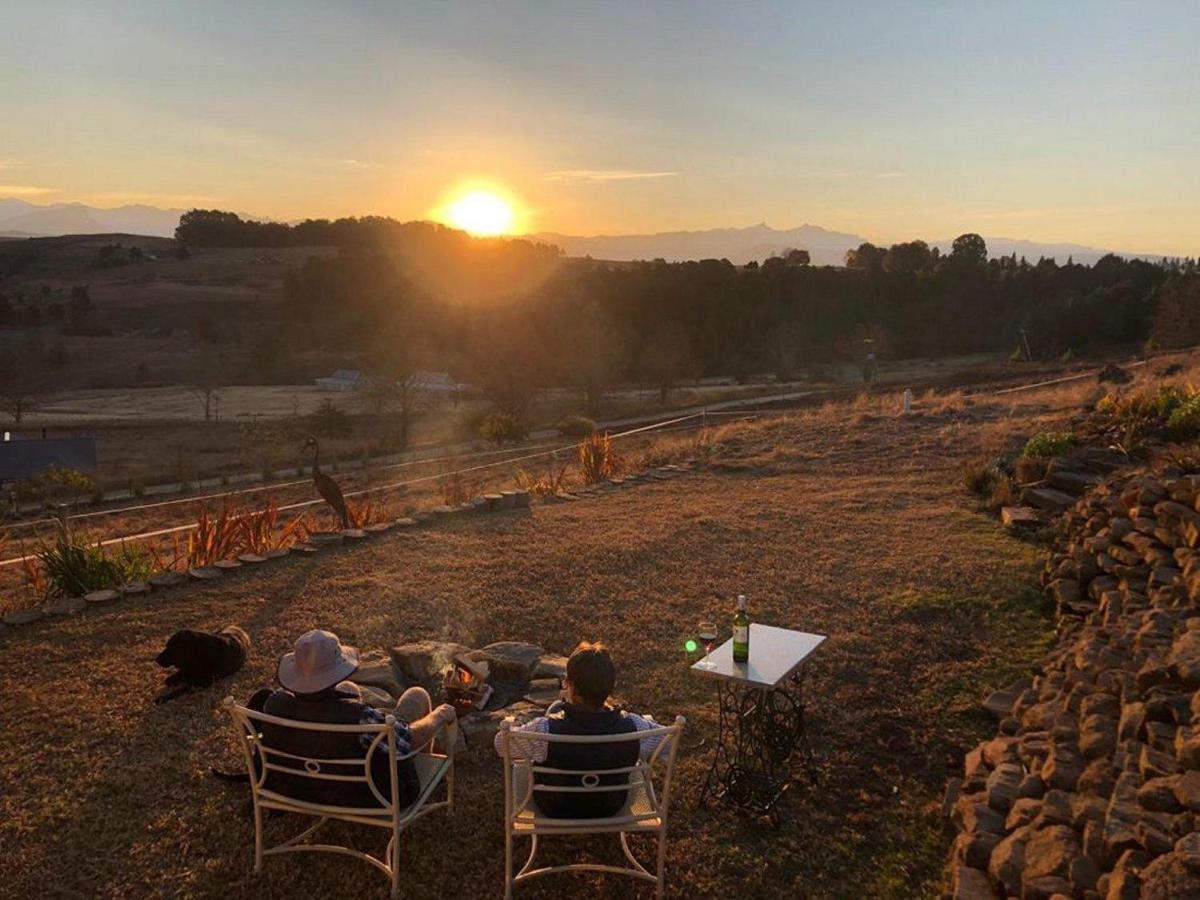 Sunset View Self Catering Cottage Underberg Exteriör bild